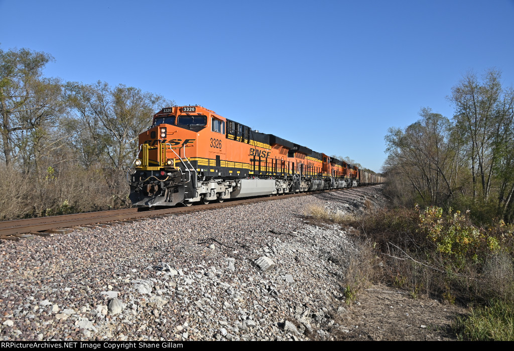 BNSF 3326